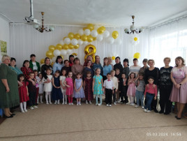 "Весеннее кафе" "Весеннее кафе".